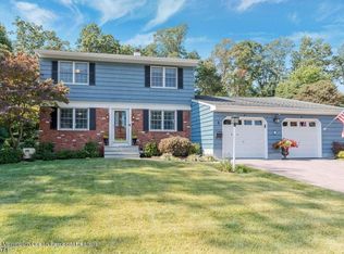 8 Ned Dr, Matawan, NJ 07747