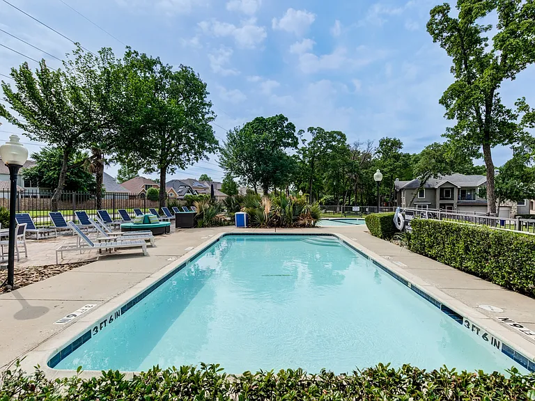 Resort Style Swimming Pool