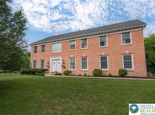 4426 Susan Dr, Bethlehem, PA 18017