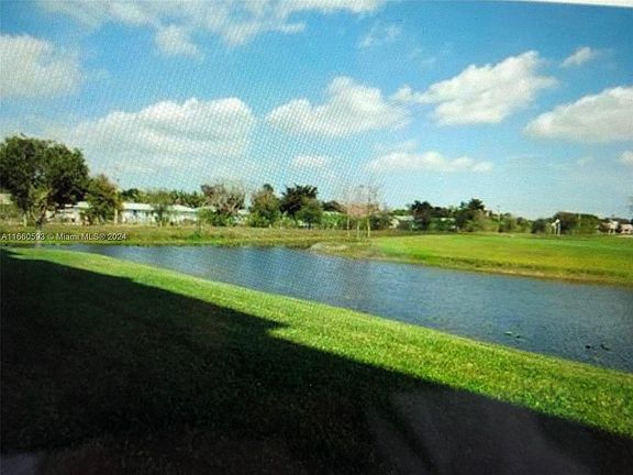 4th image of 3100 W Rolling Hills Cir APT 103