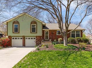 6130 Albervan St, Shawnee, KS 66216