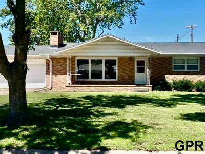 2198 Northridge Dr, Fairbury, NE, 68352