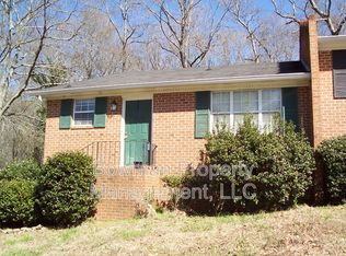 132 Oxford Ct, Athens, GA 30606