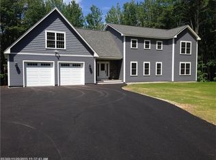 33 Charter Way, Auburn, ME 04210