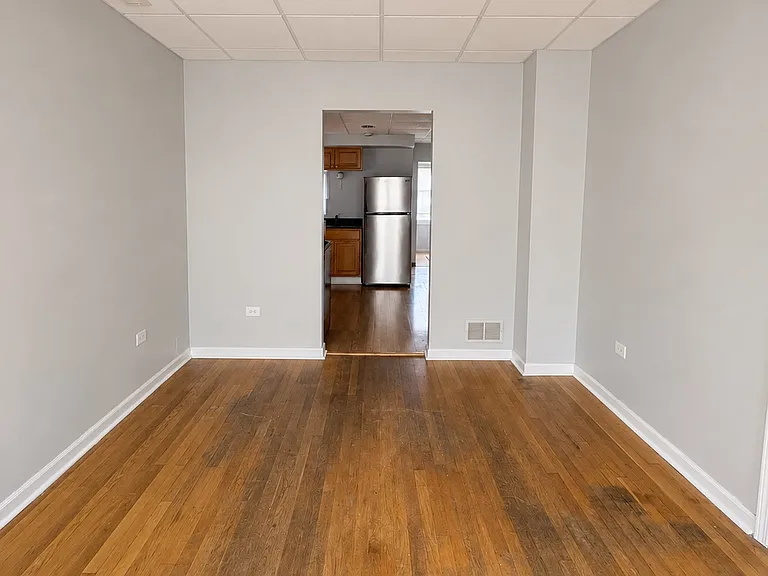 3108 N Saint Louis Ave #2 — Photo 4