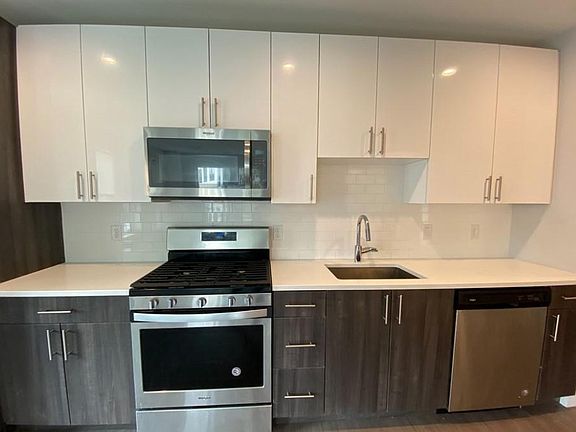 2nd image of 43 Bridge St #102