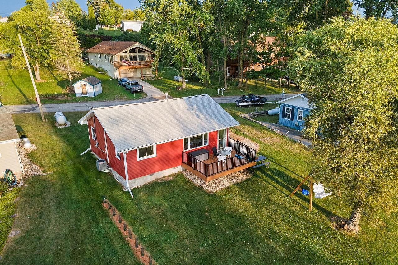 N3924 Sunny Slope AVENUE, Cascade, WI 53011 MLS 1849483 Zillow