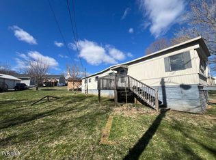 2004 Charlotte St, Kingsport, TN 37660