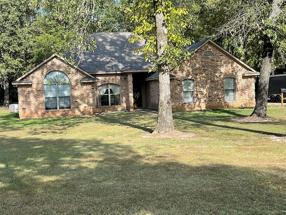 1st image of 1035 Crouch Rd