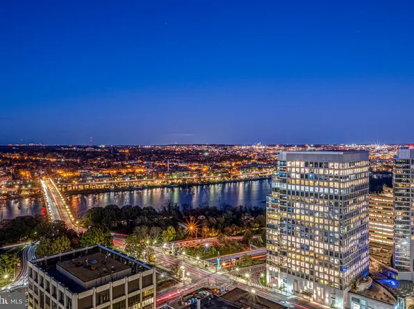 1881 N Nash St Unit Ts01, Arlington, VA 22209