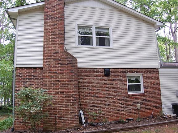 5th image of 130 Orange Dr