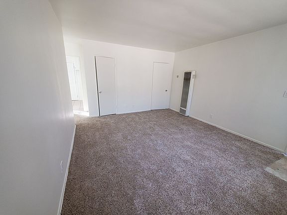 2nd image of 11518 Inglewood Ave APT 5