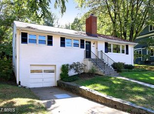 2601 N Stuart St, Arlington, VA 22207