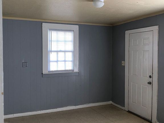 2nd image of 433 Yarborough St