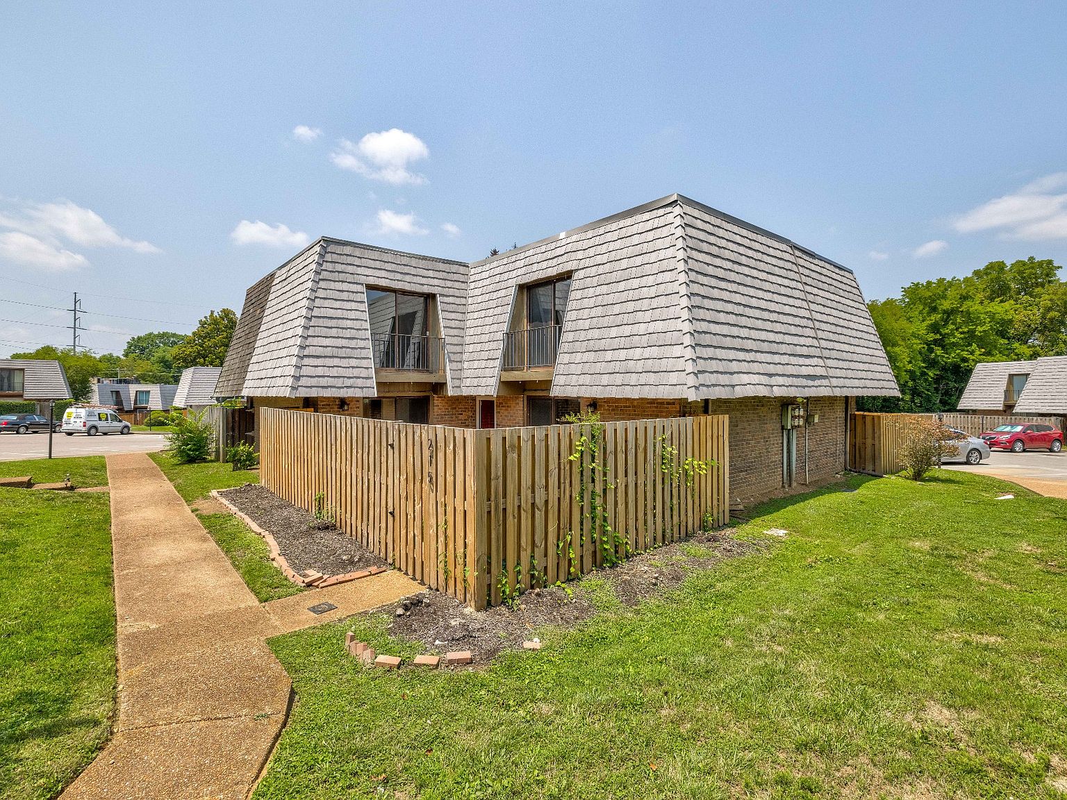 215 Cedarwood Ln, Madison, TN 37115 Zillow