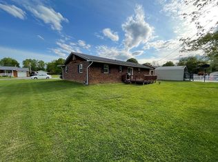 1031 Newman Dr, Worthington, KY 41183