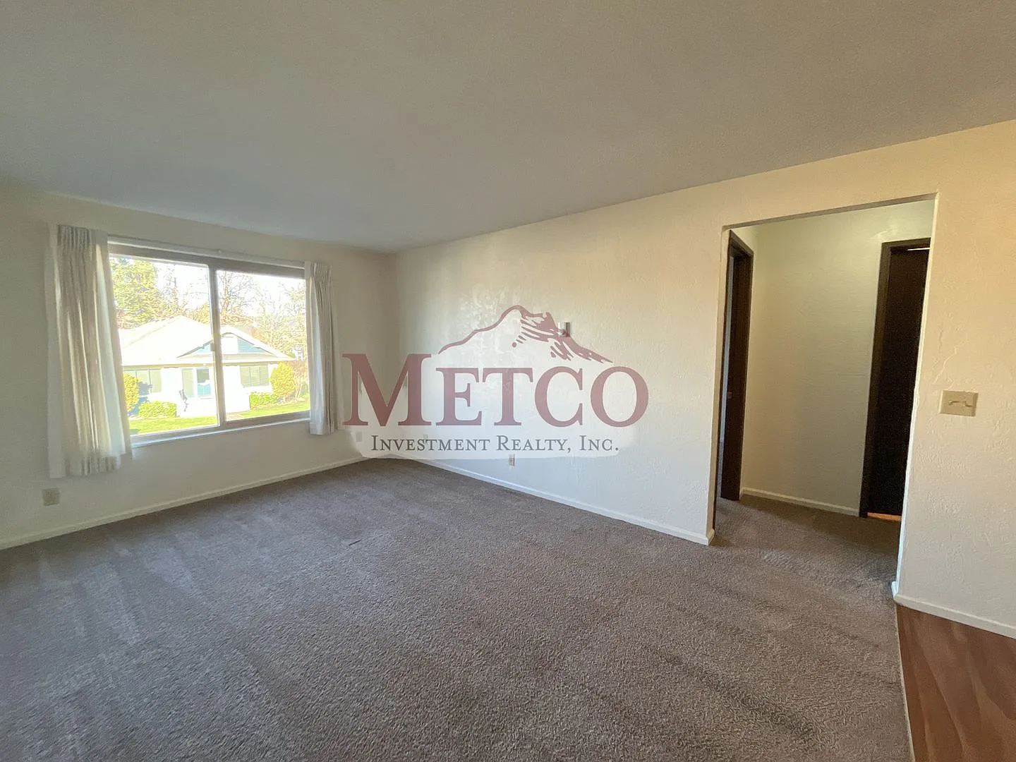 03101 - Towne Manor Apts - Towne Manor Properties, LLC. — Photo 3