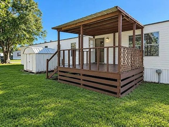3rd image of 489 Starratt Rd #211
