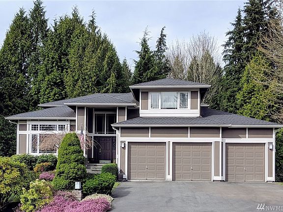 3rd image of 7225 203rd St SE