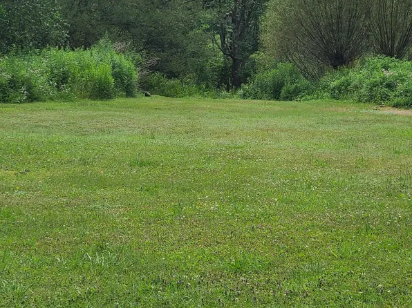 1537 State Route 502, Moscow, PA 18444