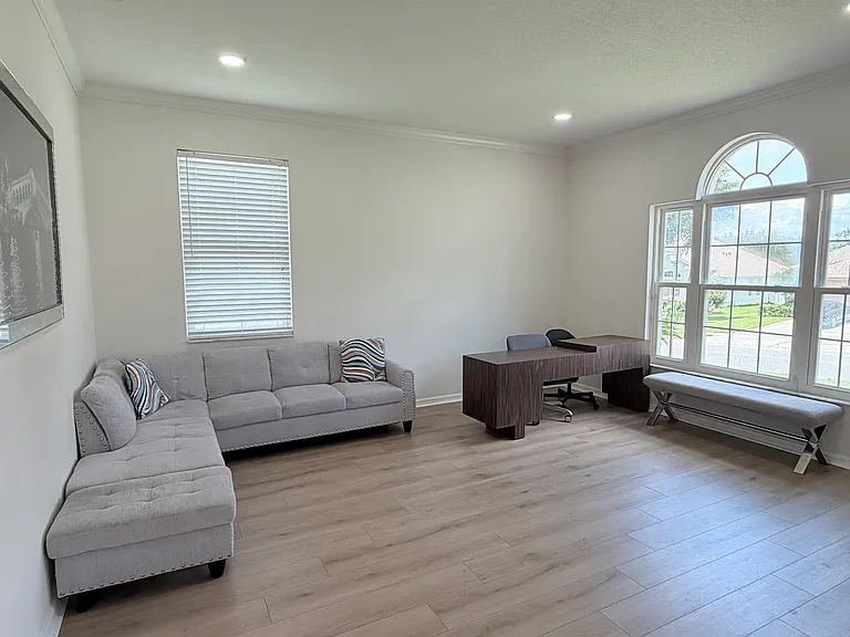 2413 Prairie View Dr — Photo 9