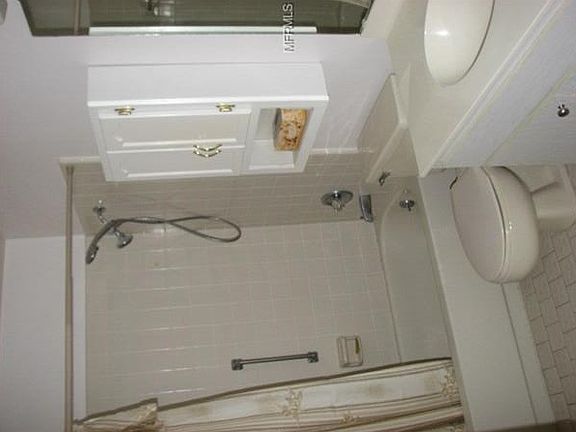 3rd image of 2219 Ivan Ct #61