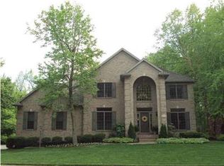 6755 River Ridge Dr, Newburgh, IN 47630