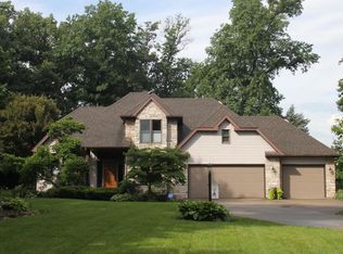 10897 N Fairway Dr, Rensselaer, IN 47978