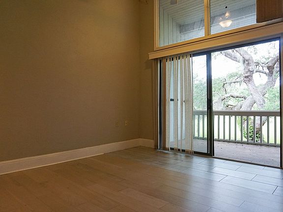 5th image of 417 Cypress Dr