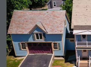 90 Orchard St ROOM 2, Leominster, MA 01453