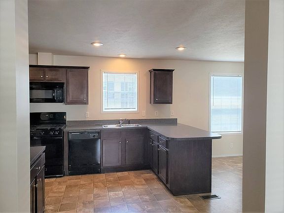 5th image of 1250 Strandwyck Dr #215