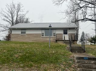 301 6th St, Oolitic, IN 47451