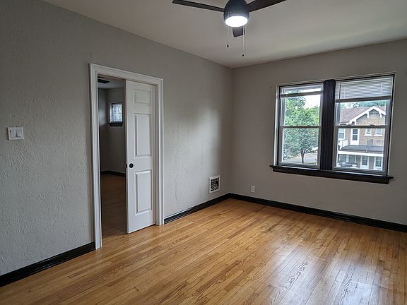 4th image of 5959-5961 Coronado Ave #5961A