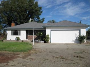 589 E Taylor Rd, Lodi, CA 95242