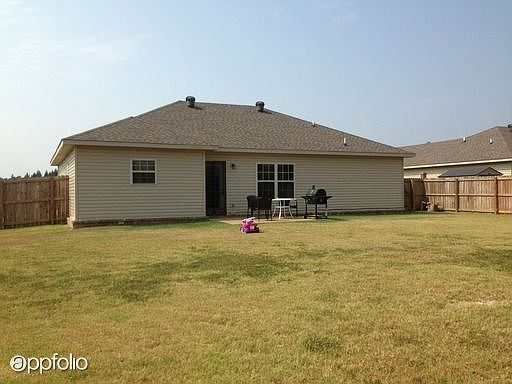 2nd image of 103 Willow Lake Dr