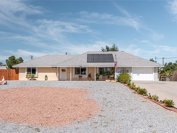 2nd image of 9172 Jacaranda Ave