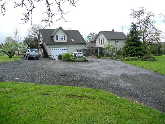 4th image of 25235 Aurora Ln