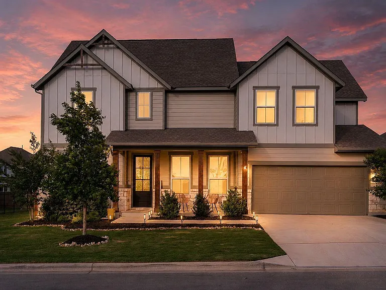 137 Crescent Moon Ct — Photo 3