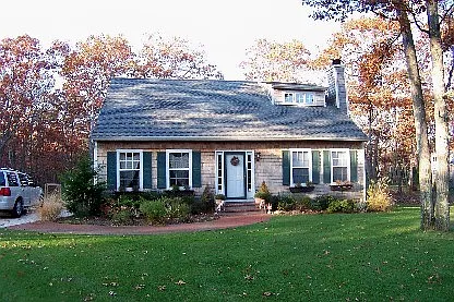 24 Wendy Ln
