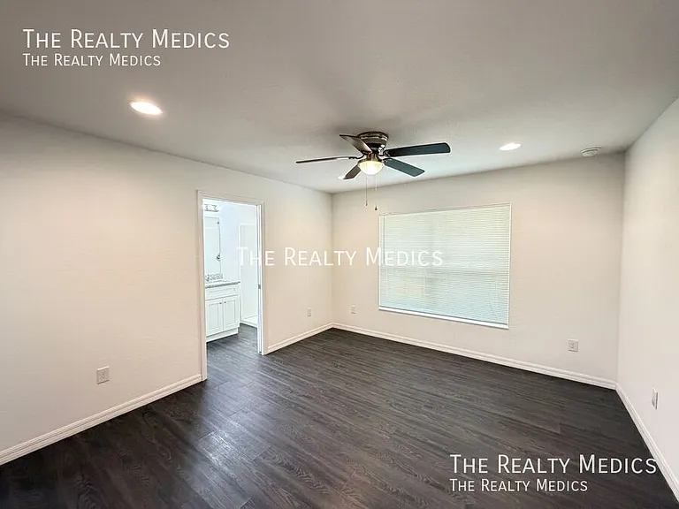 303 Sequoia Dr — Photo 14