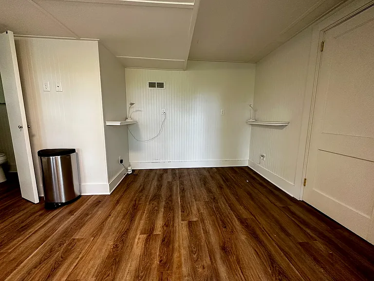 707 Maybank Dr — Photo 8