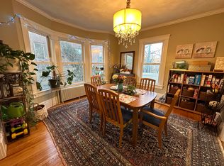 910 W Huron St, Ann Arbor, MI 48103
