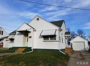 735 E Elm St, Canton, IL 61520
