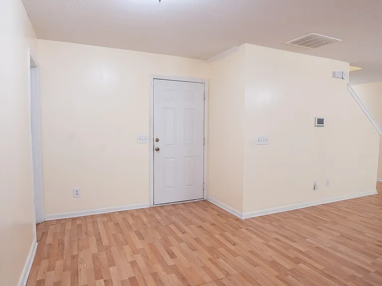 7 Gimbal Cir #A — Photo 12