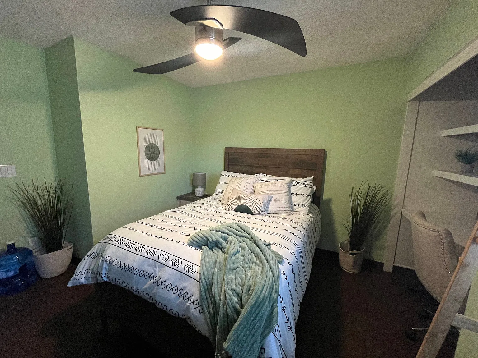 Cozy Private bed and bath in Peoria | Available 10/01 | $1050/mo — Photo 2