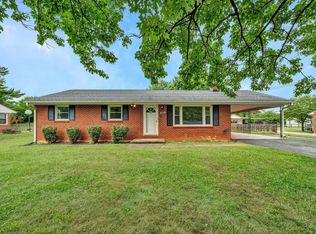 1026 Woodhaven Dr, Bedford, VA 24523