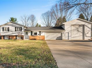 12011 Glencoe St NW, Canal Fulton, OH 44614