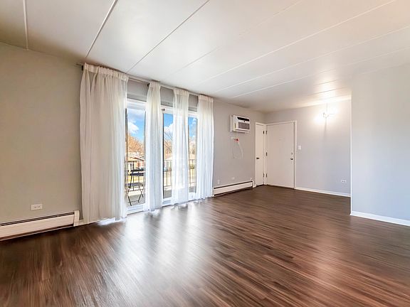 5th image of 8830 S Mobile Ave #201