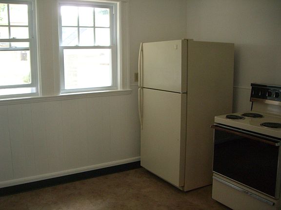 63 Kitchen