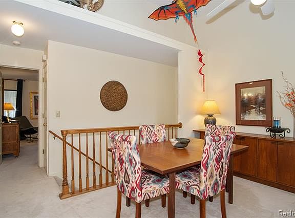 4th image of 25888 Lexington Dr Unit 2